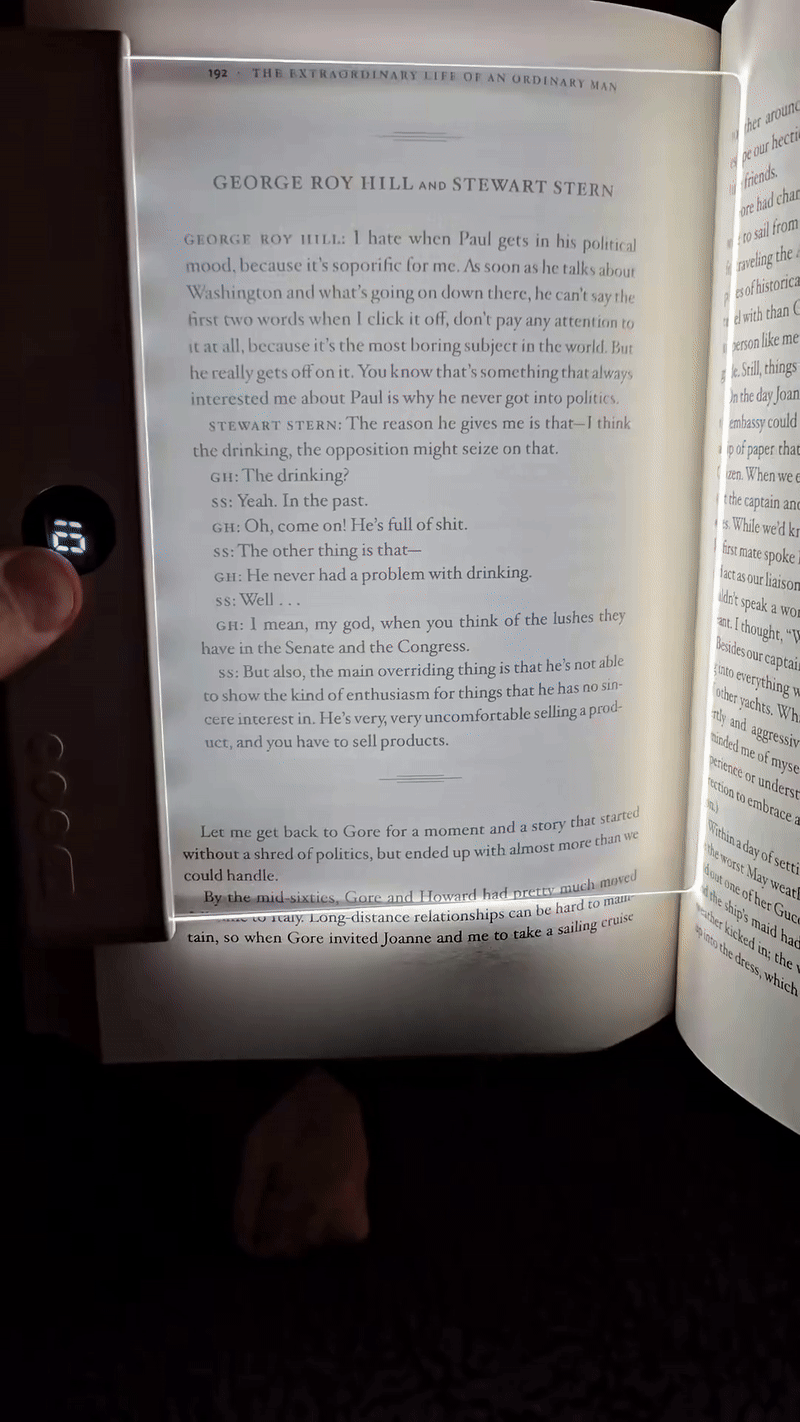 Läslampan™ – Läs i lugn och ro, utan att störa någon.